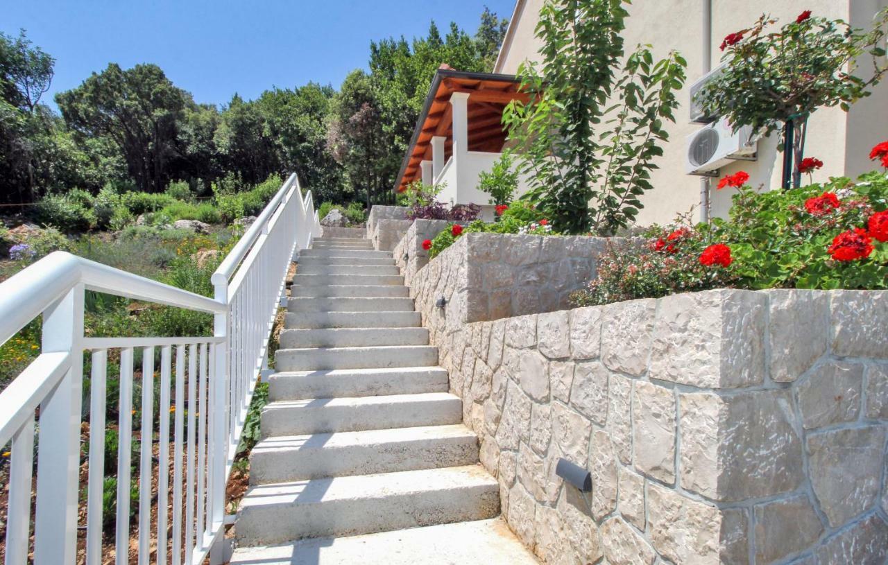 Apartment Levanat Molunat Exterior photo