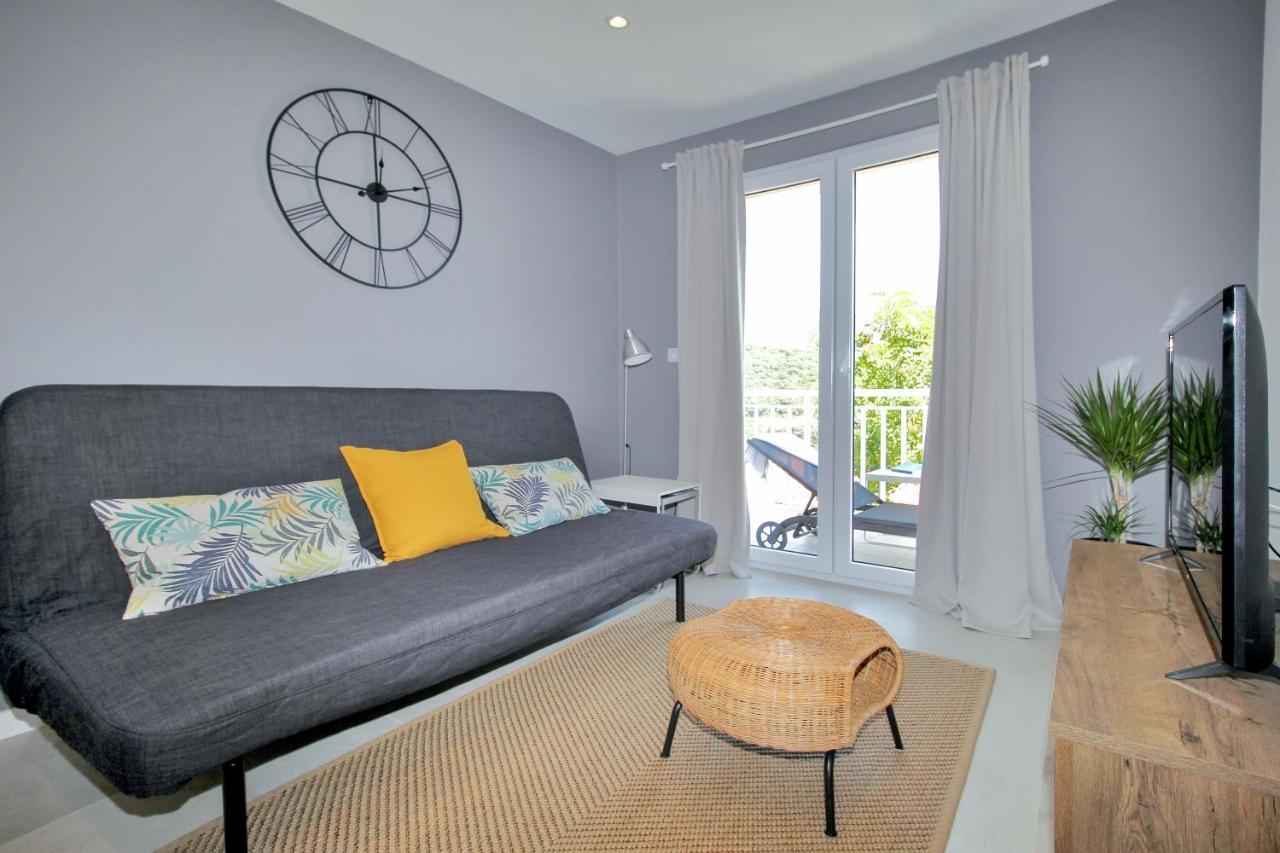 Apartment Levanat Molunat Exterior photo
